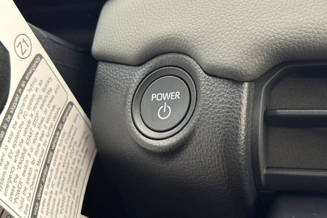 Used 2026 Toyota RAV4 LE AWD/4WD image 19