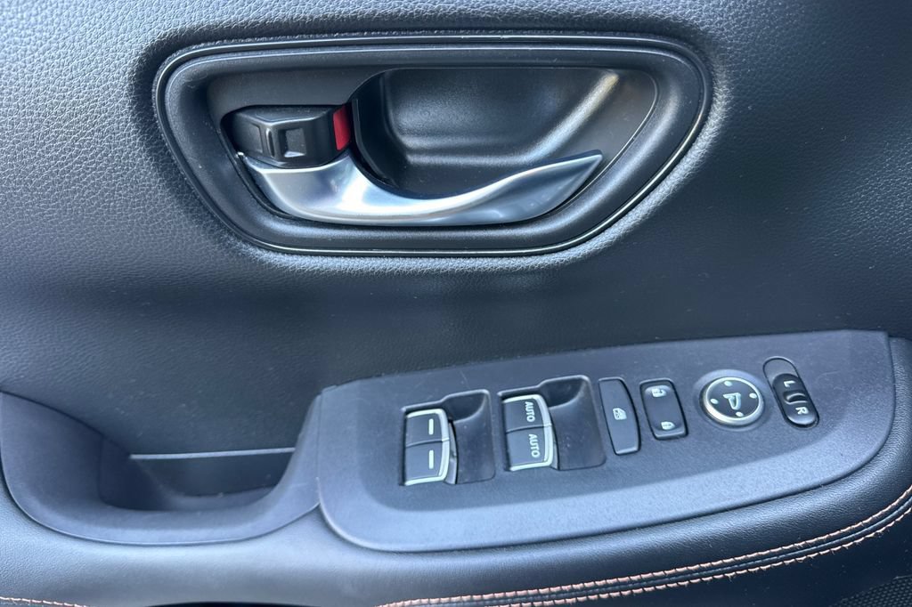 Certified 2023 Honda HR-V Sport image 5