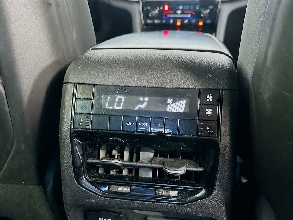 Used 2021 Jeep Grand Cherokee L Limited image 26