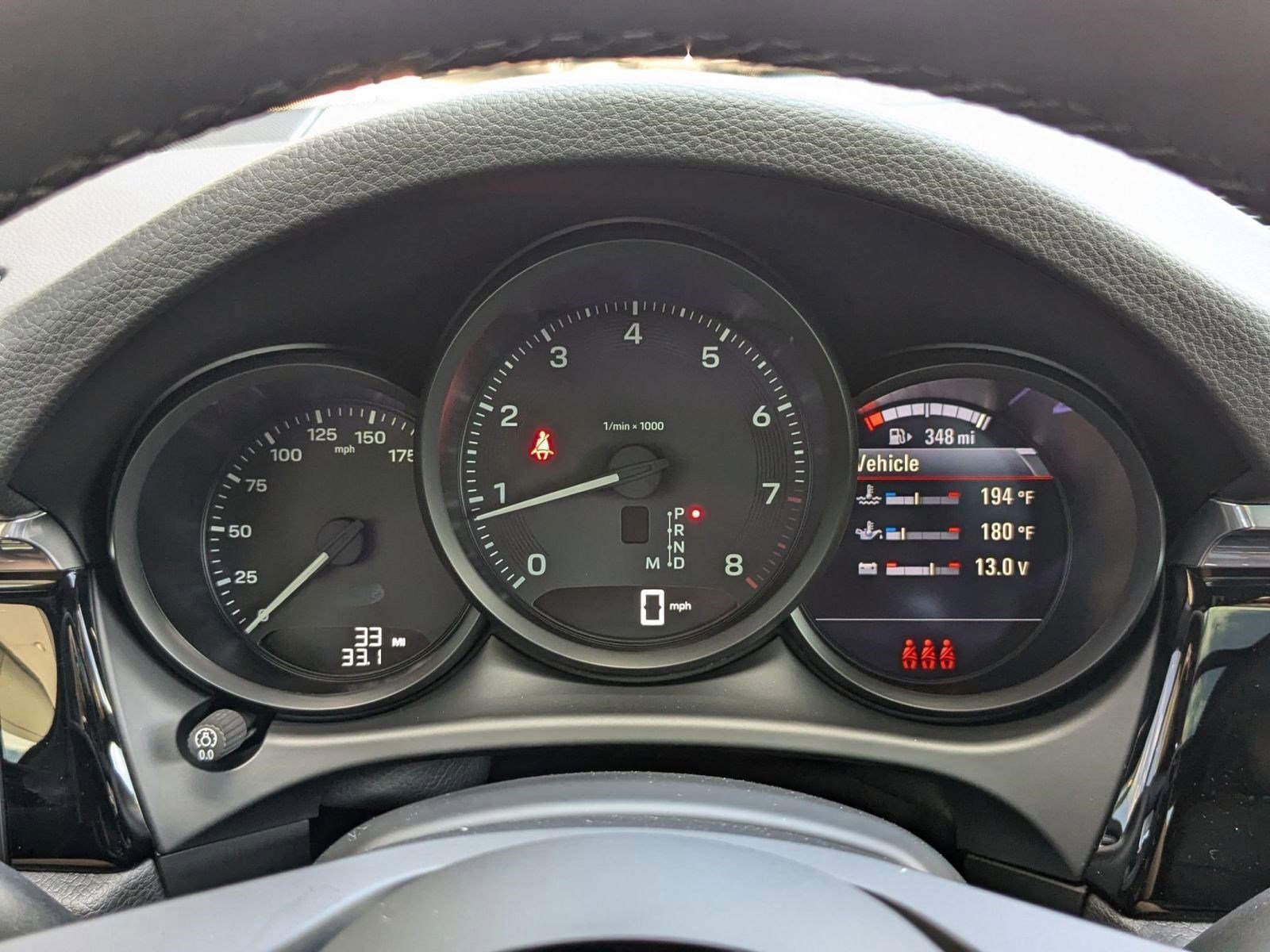 Certified 2025 Porsche Macan image 16