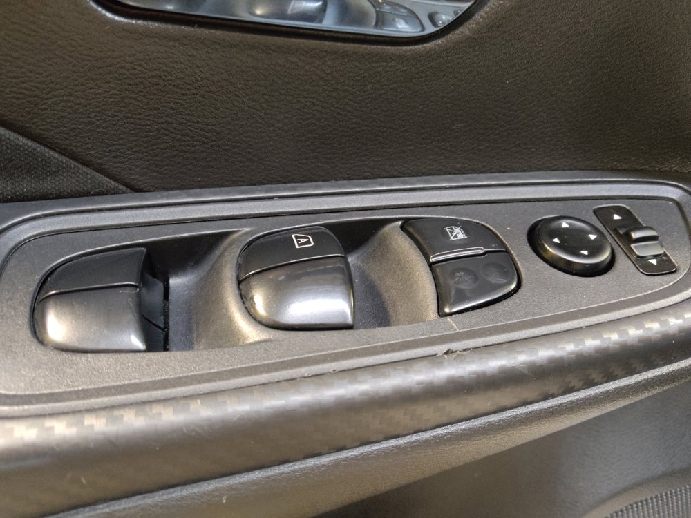 Used 2022 Nissan Versa SV w/ Trunk Package FWD image 27