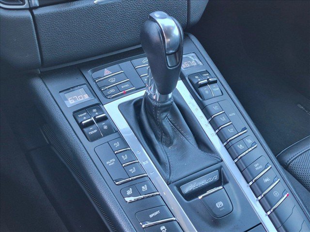 Used 2018 Porsche Macan S AWD/4WD image 19