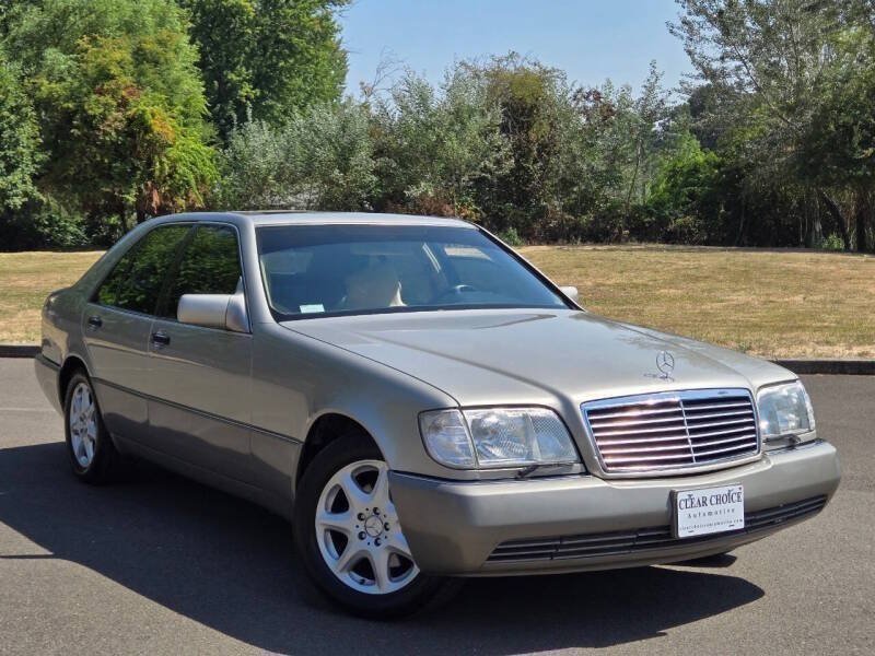 Used 1993 Mercedes-Benz 300 SD Sedan image 2