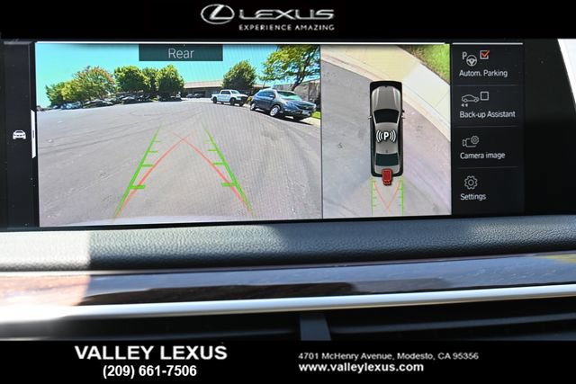 Used 2022 BMW 750i xDrive AWD/4WD image 7