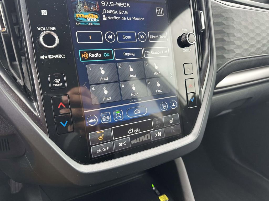 Used 2025 Subaru Forester Premium image 24