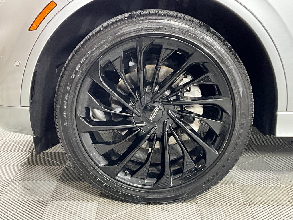 Certified 2024 Lincoln Aviator Reserve w/ Equipment Group 201A image 30