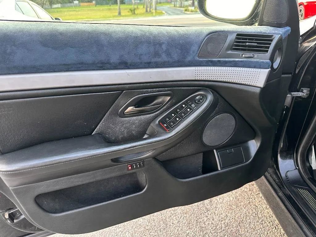 Used 2000 BMW M5 image 9