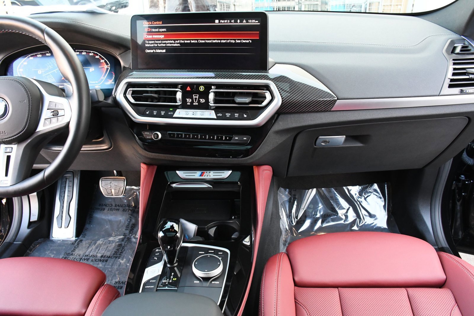 Used 2025 BMW X4 M40i w/ Premium Package image 7