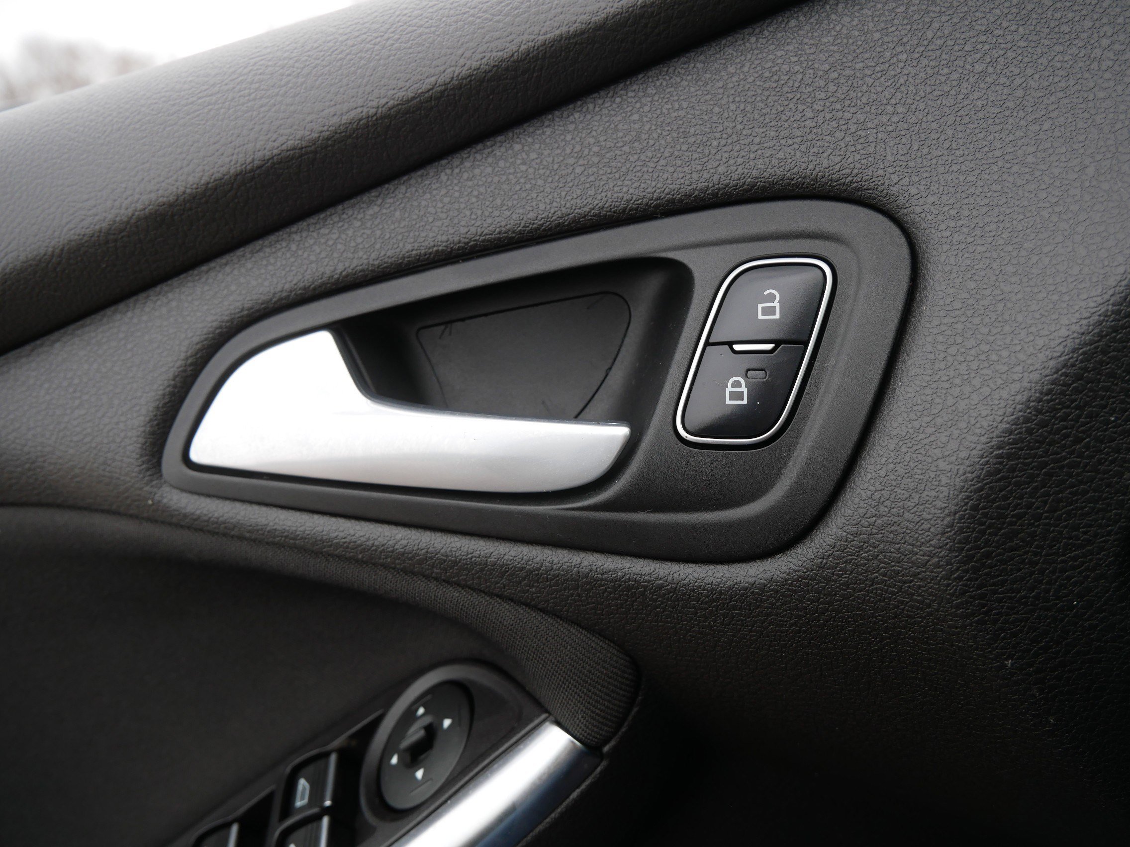 Used 2018 Ford Focus ST w/ Equipment Group 401A image 27