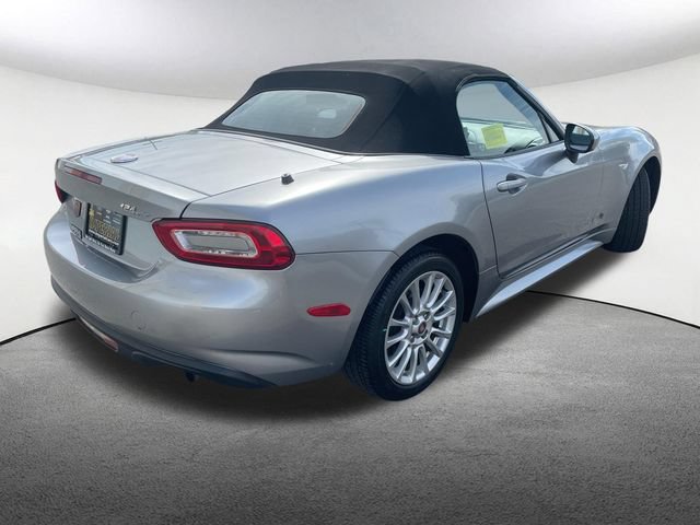 Used 2017 FIAT 124 Spider Classica RWD image 14