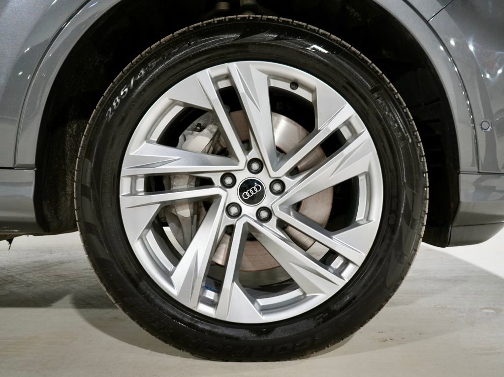 Used 2021 Audi Q7 2.0T Premium Plus image 37