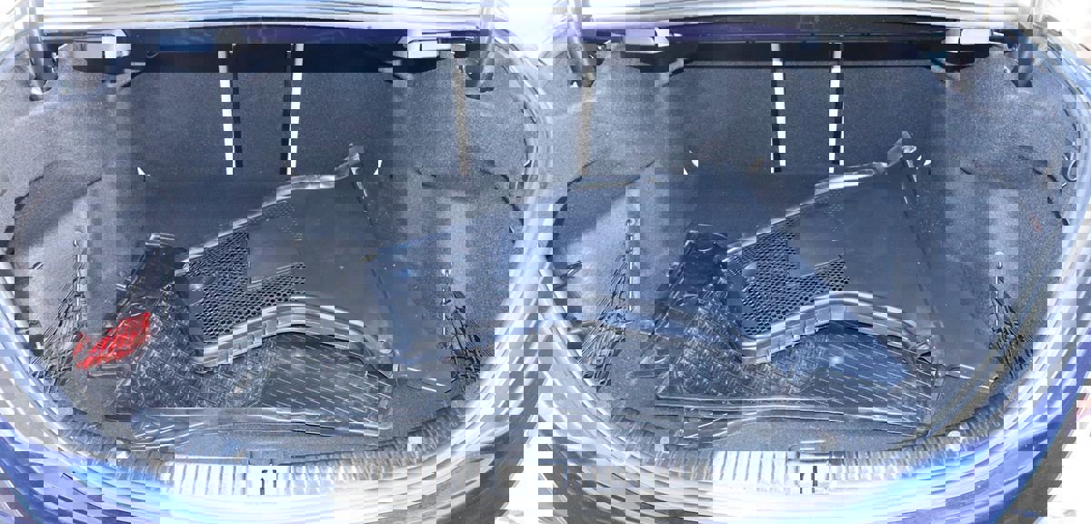 Used 2020 Mercedes-Benz C 300 Sedan w/ Premium Package image 22