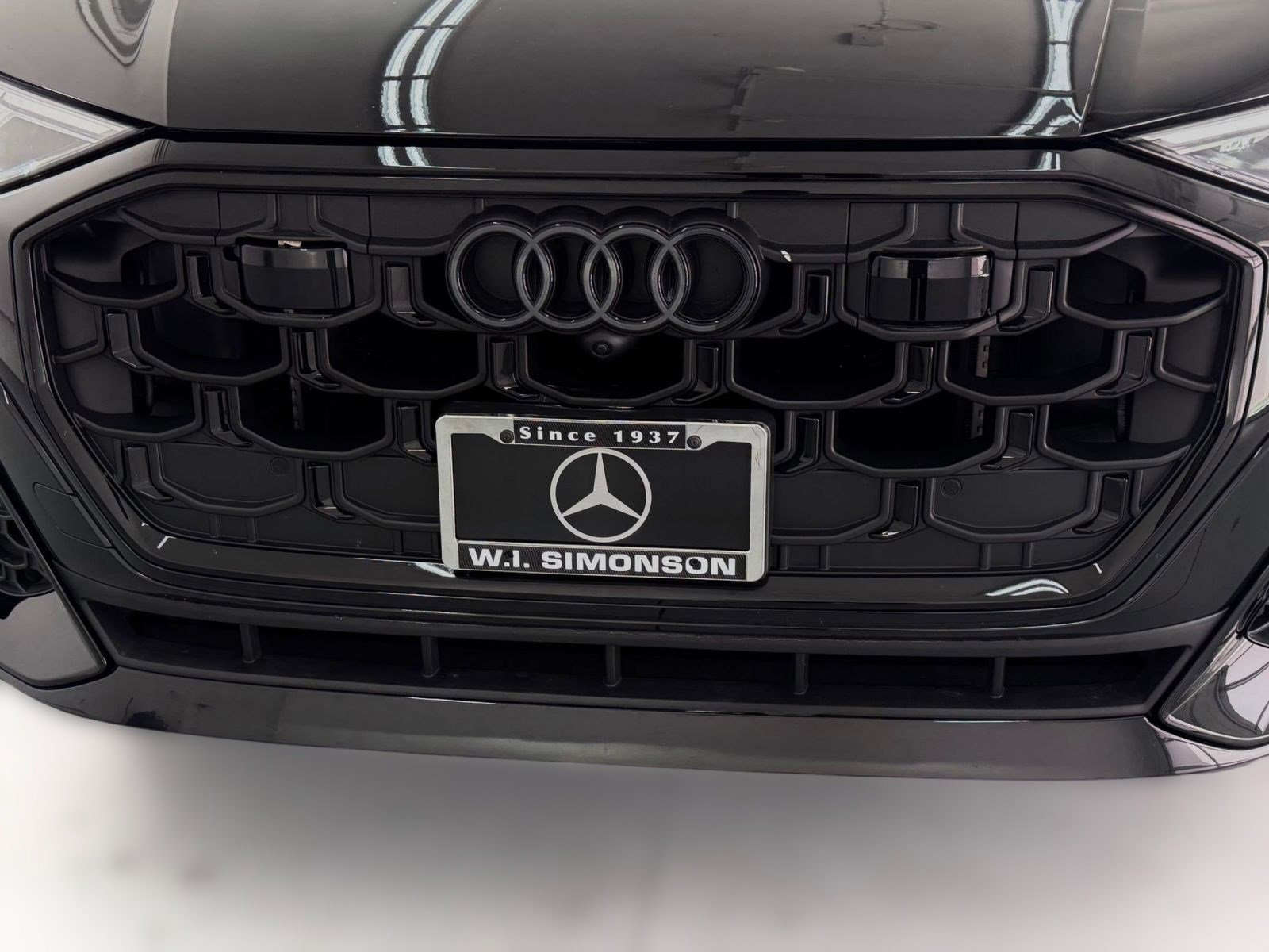Used 2025 Audi SQ8 Premium Plus w/ 23" Wheel Package AWD/4WD image 20