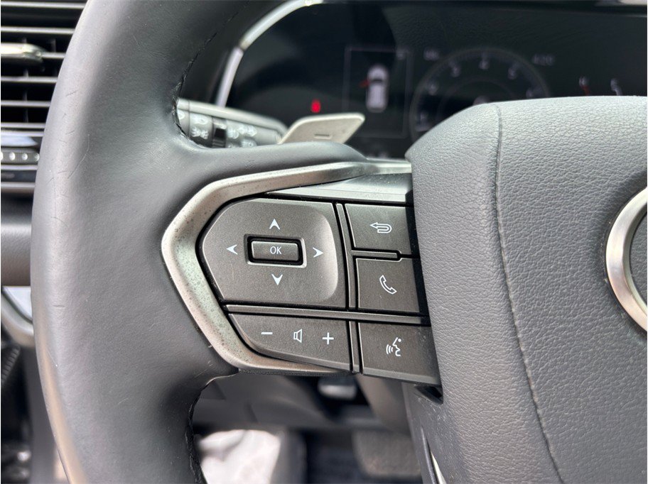 Used 2022 Lexus NX 250 FWD w/ Towing Package (2000 Lbs) image 23