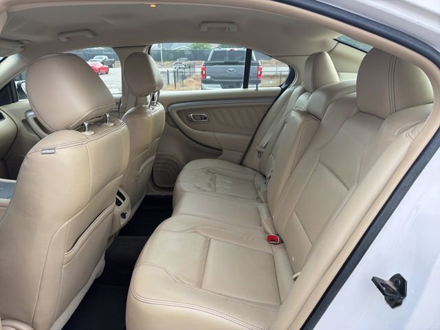 Used 2014 Ford Taurus SEL w/ Equipment Group 201A image 11