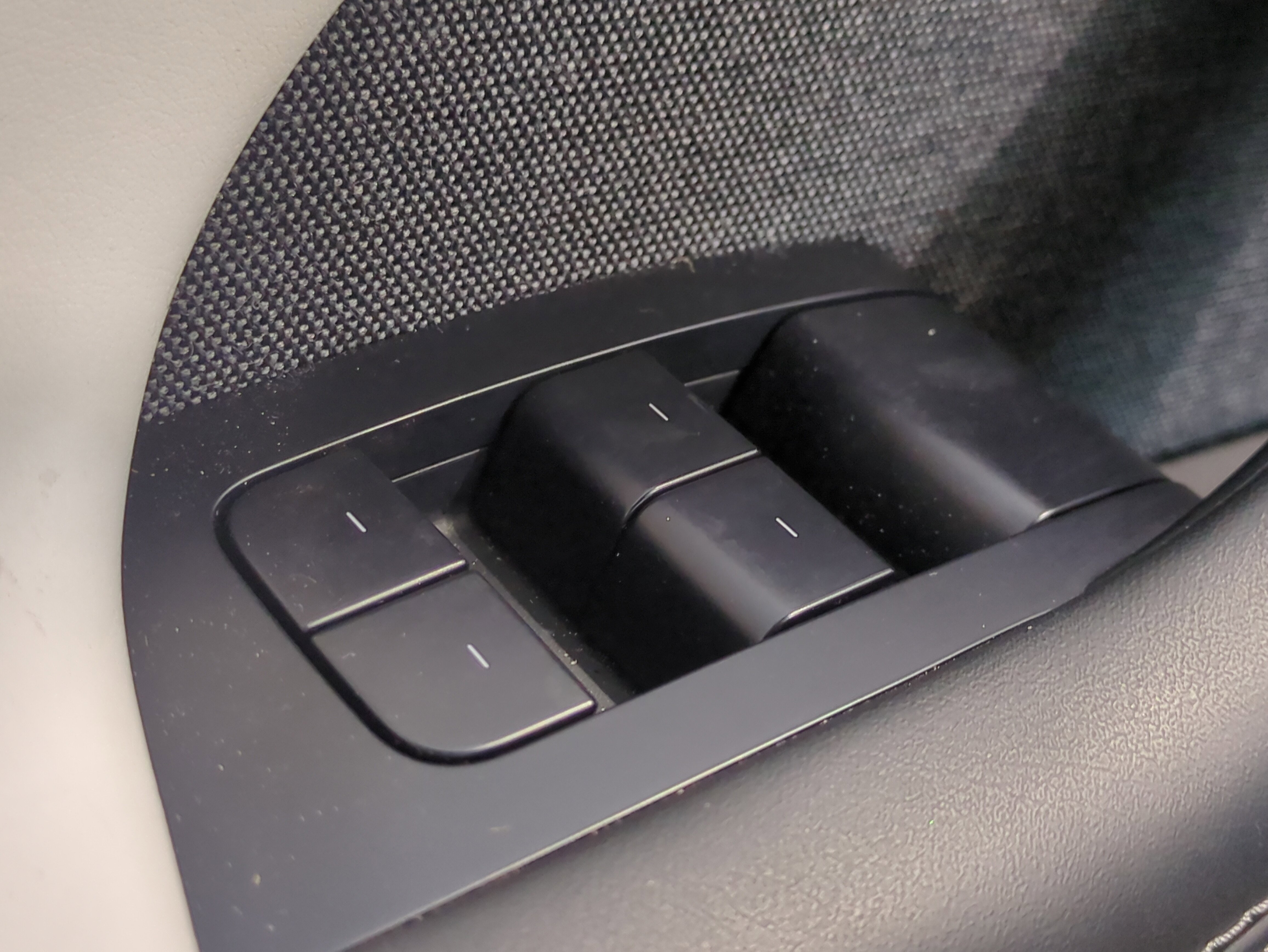 Used 2022 Tesla Model X Plaid image 26