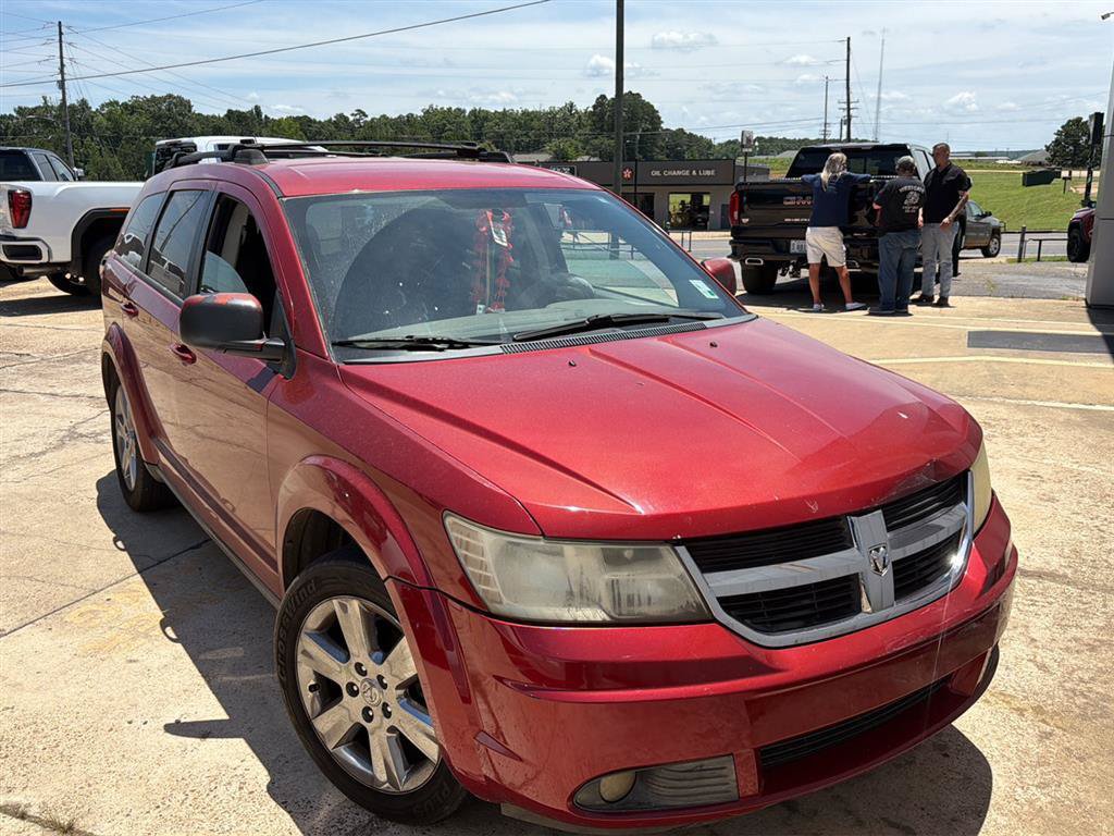 Used 2009 Dodge Journey SXT w/ Chrome Appearance Group FWD image 2