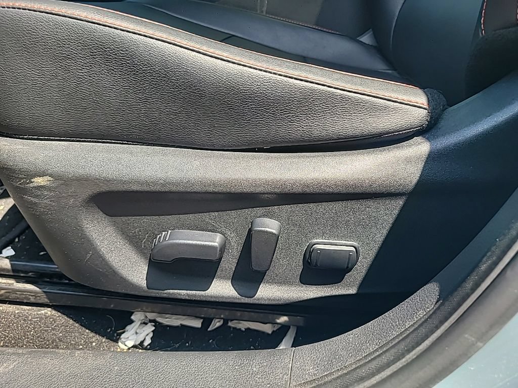 Used 2024 Nissan Sentra SR w/ SR Premium Package FWD image 22