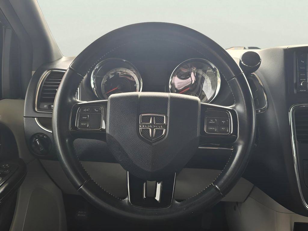 Used 2020 Dodge Grand Caravan SXT FWD image 80