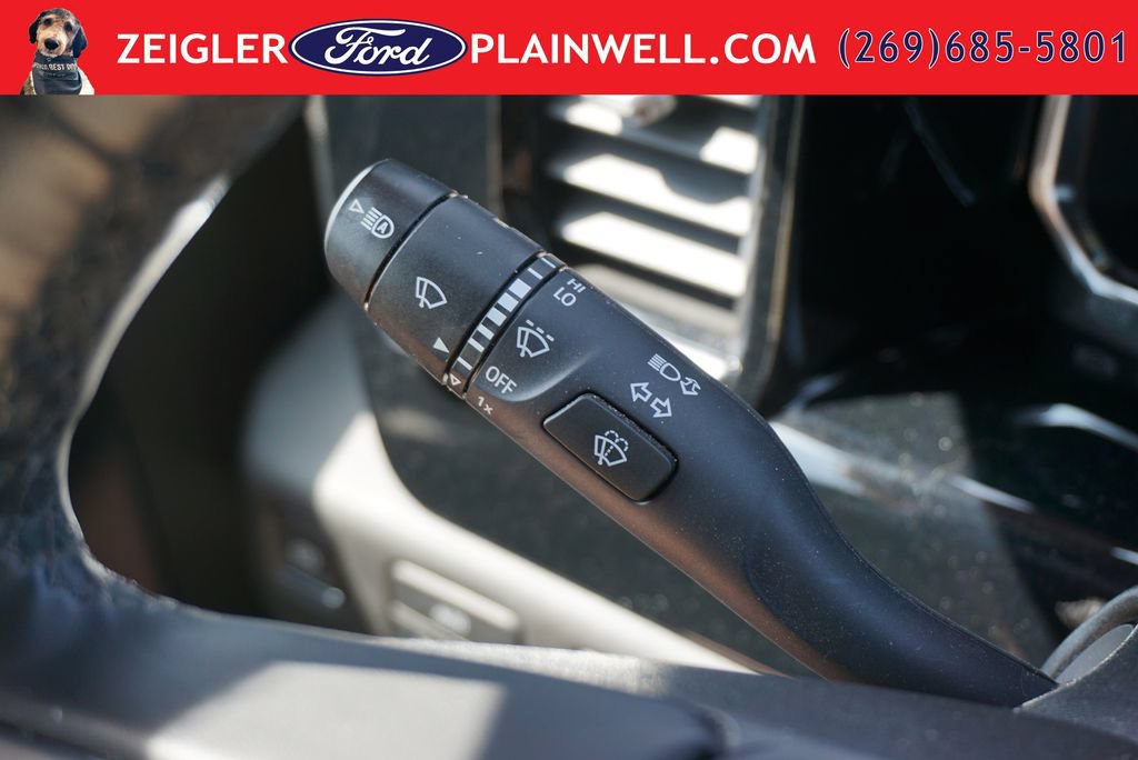 Used 2023 Chevrolet Silverado 1500 LT AWD/4WD image 25