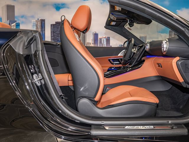 Certified 2022 Mercedes-Benz SL 63 AMG 4MATIC image 23