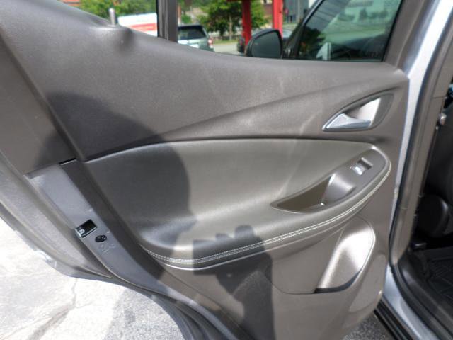 Used 2020 Buick Encore GX Select image 30