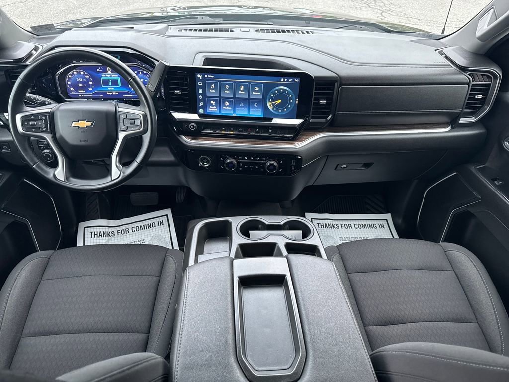 Used 2023 Chevrolet Silverado 1500 LT AWD/4WD image 13