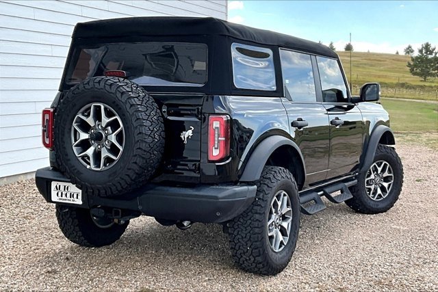 Used 2024 Ford Bronco Badlands image 5