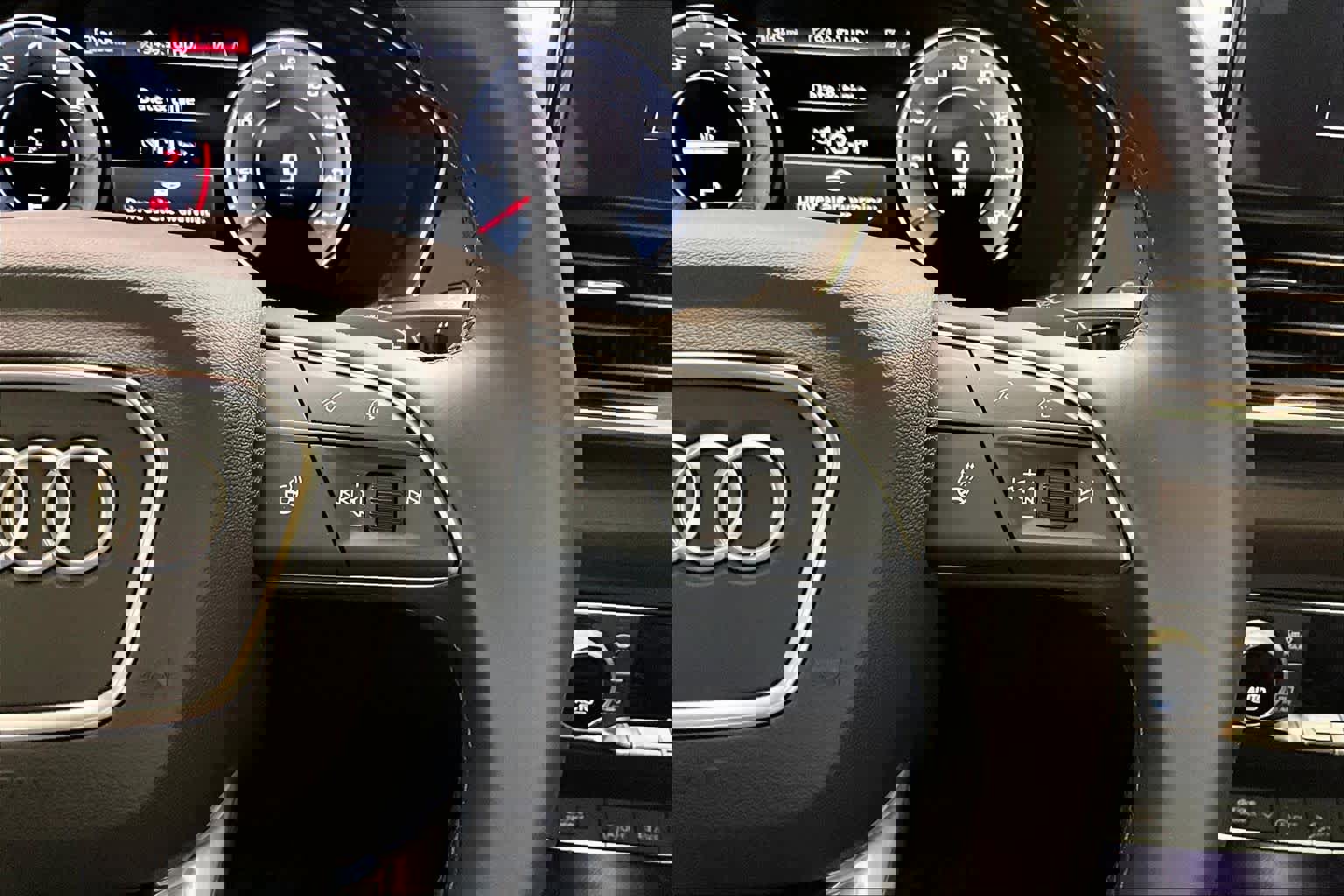 Certified 2025 Audi Q5 2.0T Premium Plus w/ Premium Plus Package image 24