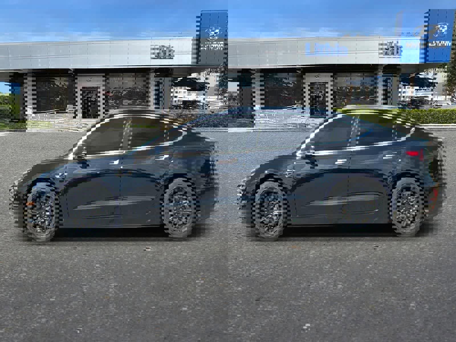 Used 2019 Tesla Model 3 Long Range image 6