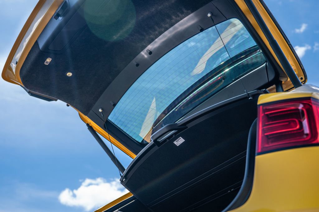 Used 2019 Bentley Bentayga image 27