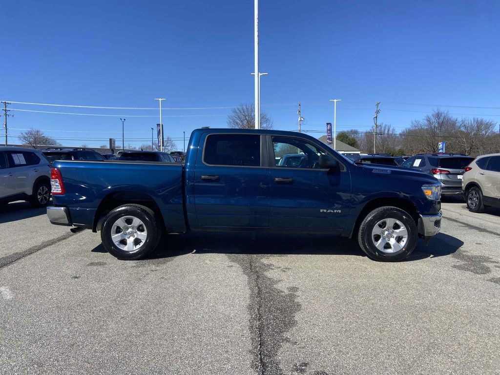 Used 2023 RAM 1500 Big Horn AWD/4WD image 2