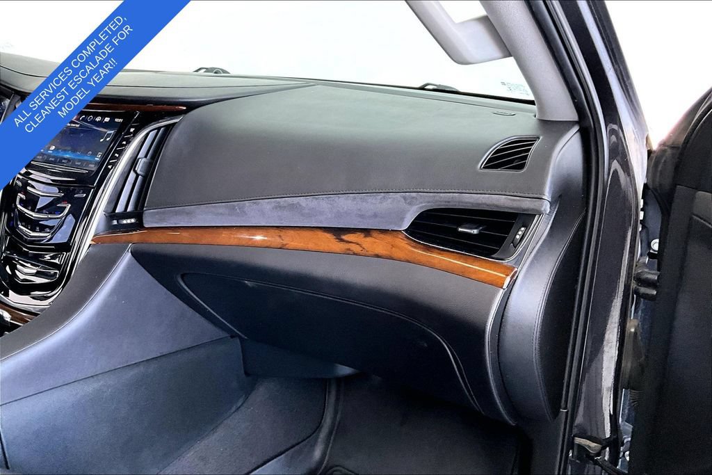 Used 2017 Cadillac Escalade Premium Luxury AWD/4WD image 19