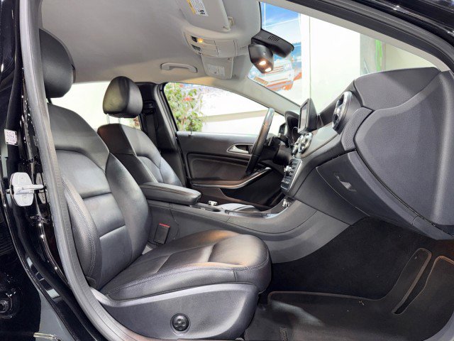 Used 2015 Mercedes-Benz GLA 250 4MATIC w/ Multimedia Package image 60