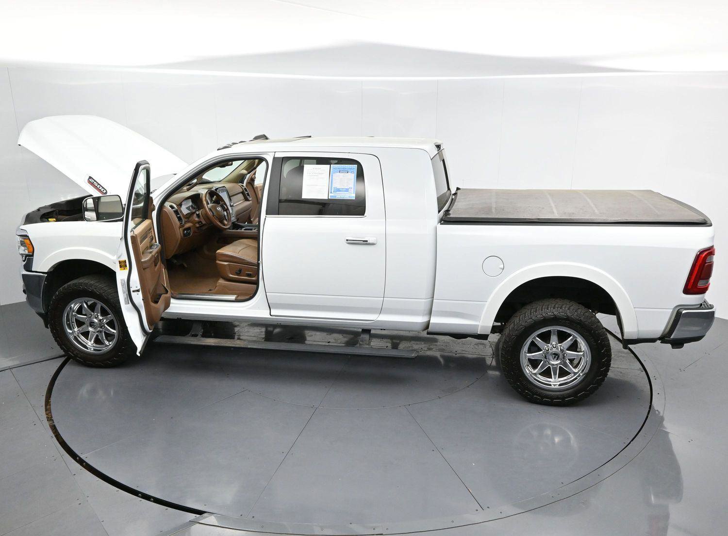 Used 2022 RAM 2500 Limited AWD/4WD image 44