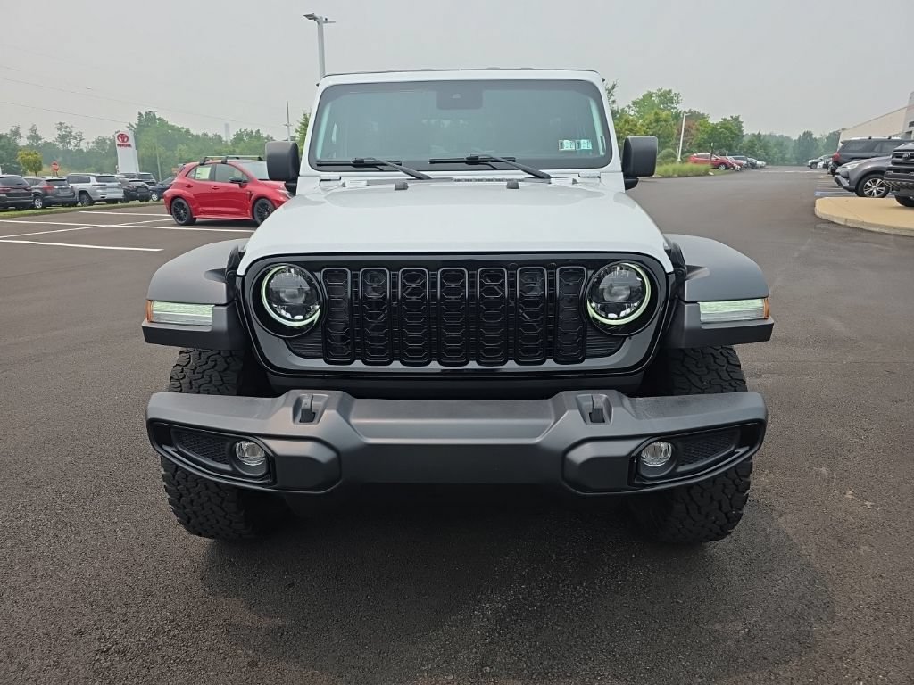 Used 2024 Jeep Wrangler Unlimited Sport AWD/4WD image 2