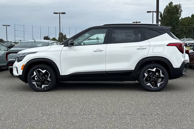 New 2026 Kia Seltos S FWD image 10