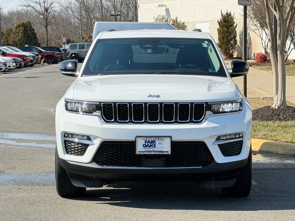 Used 2023 Jeep Grand Cherokee Limited image 4
