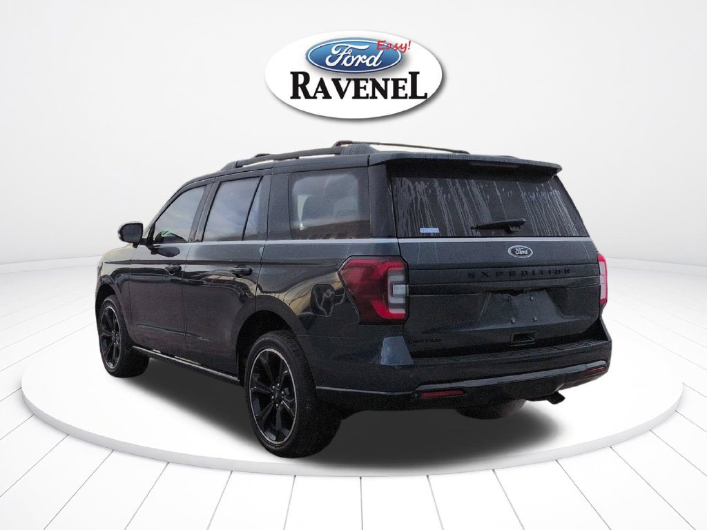 Used 2024 Ford Expedition Limited RWD image 6