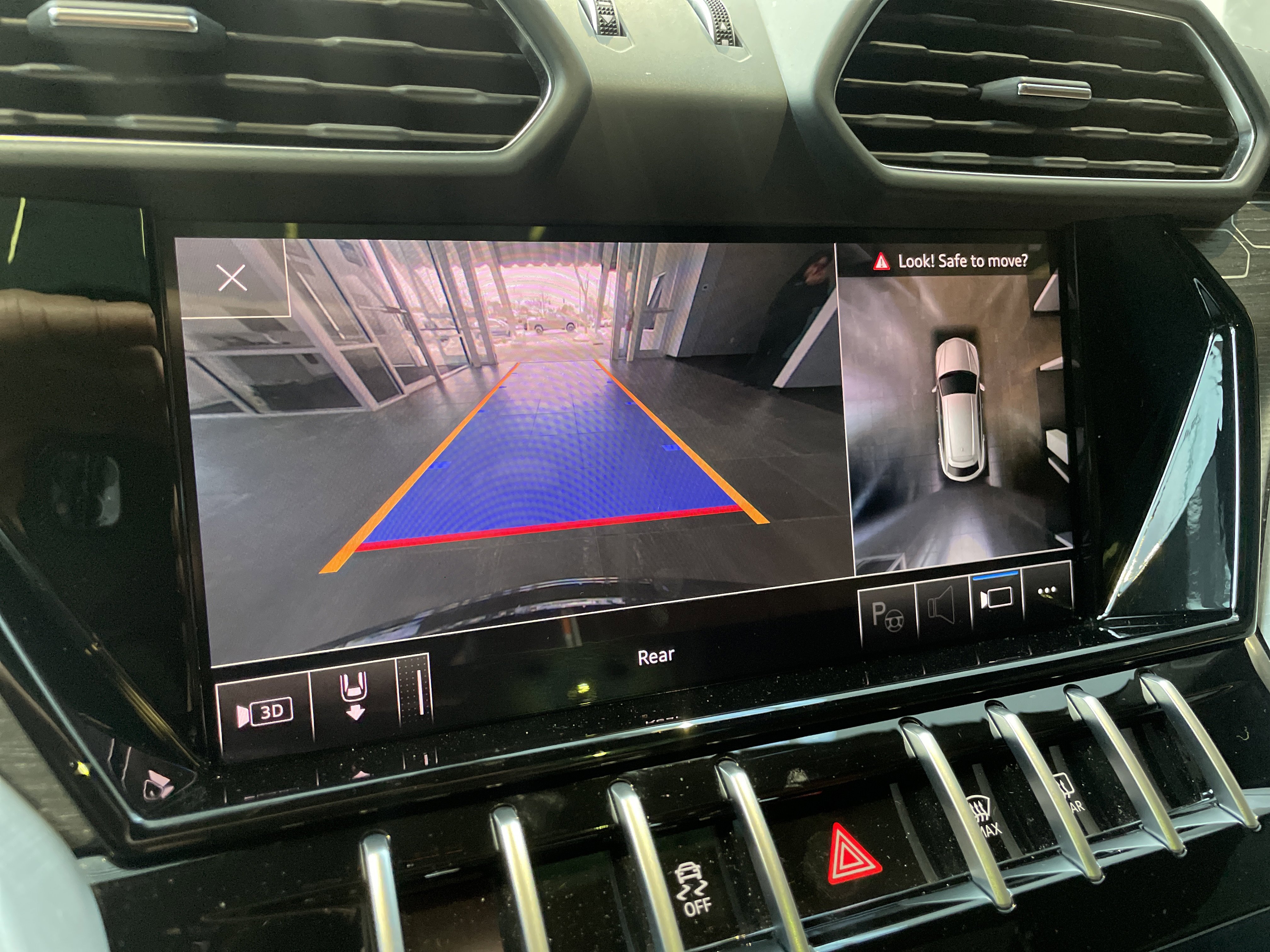 Used 2021 Lamborghini Urus AWD/4WD image 30