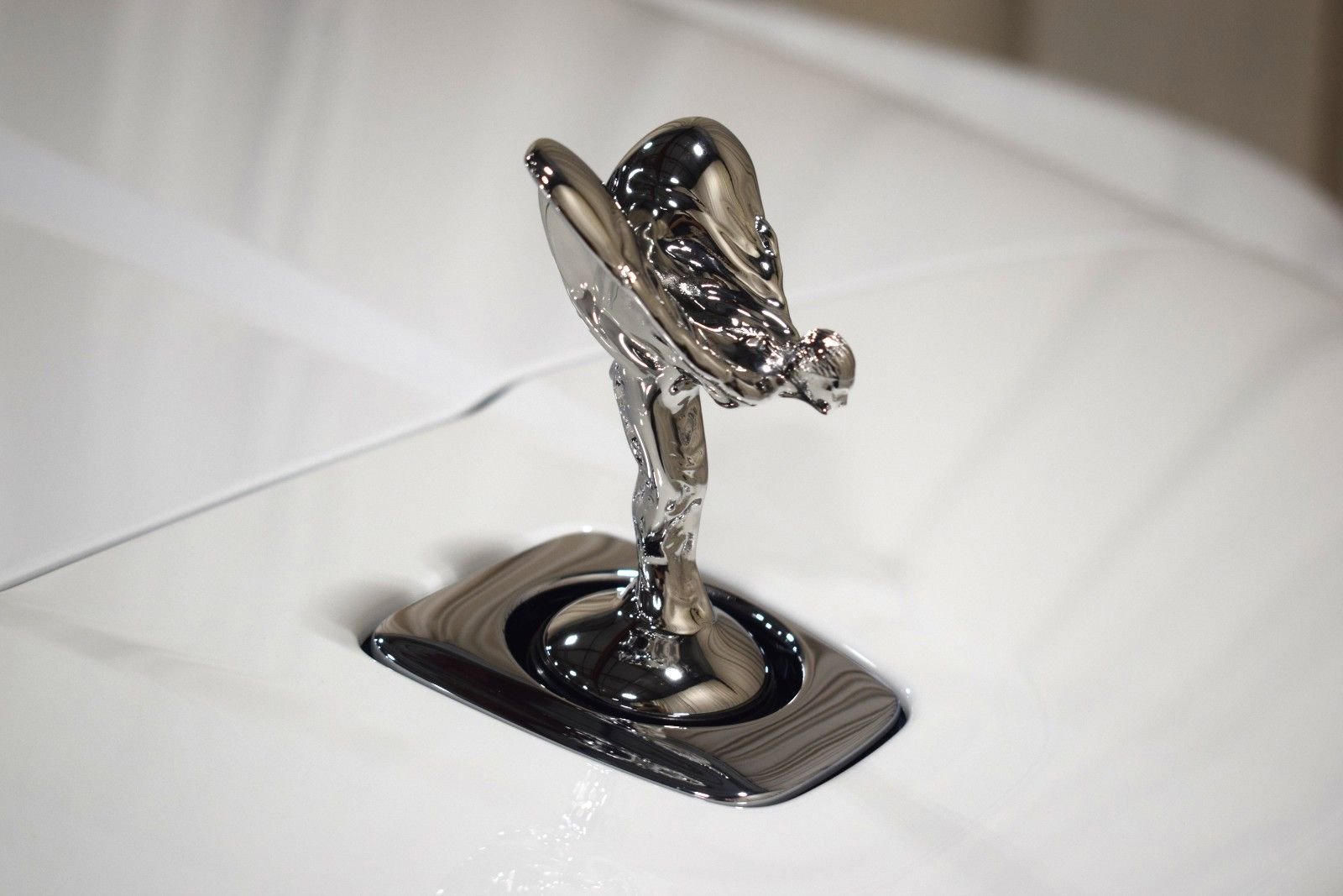 New 2026 Rolls-Royce Cullinan AWD/4WD image 7