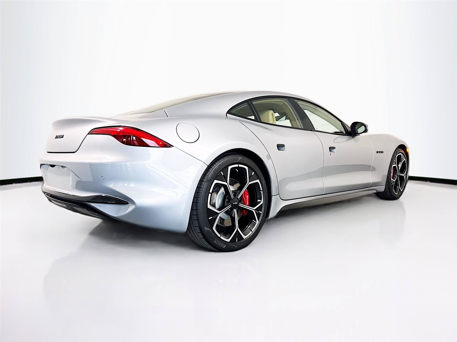 New 2025 Karma Revero Luxury RWD image 35