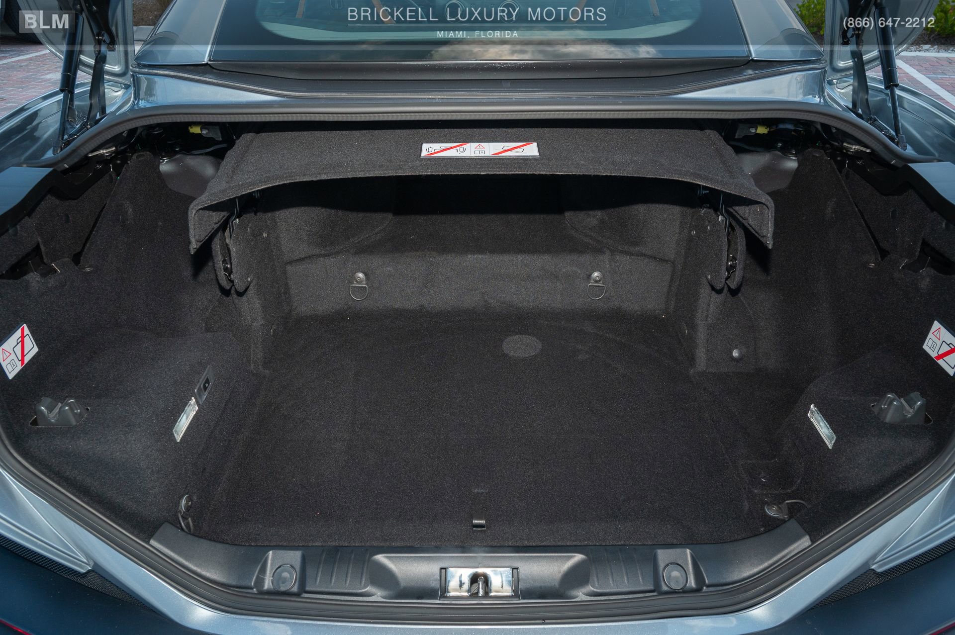 Used 2019 Ferrari Portofino image 19