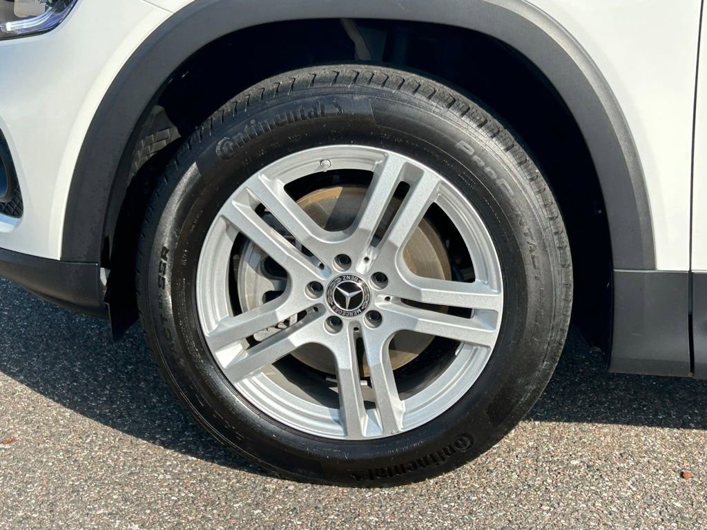 Used 2023 Mercedes-Benz GLB 250 4MATIC image 36