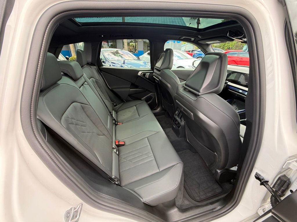 Used 2026 BMW X3 xDrive30 w/ M Sport Package image 34