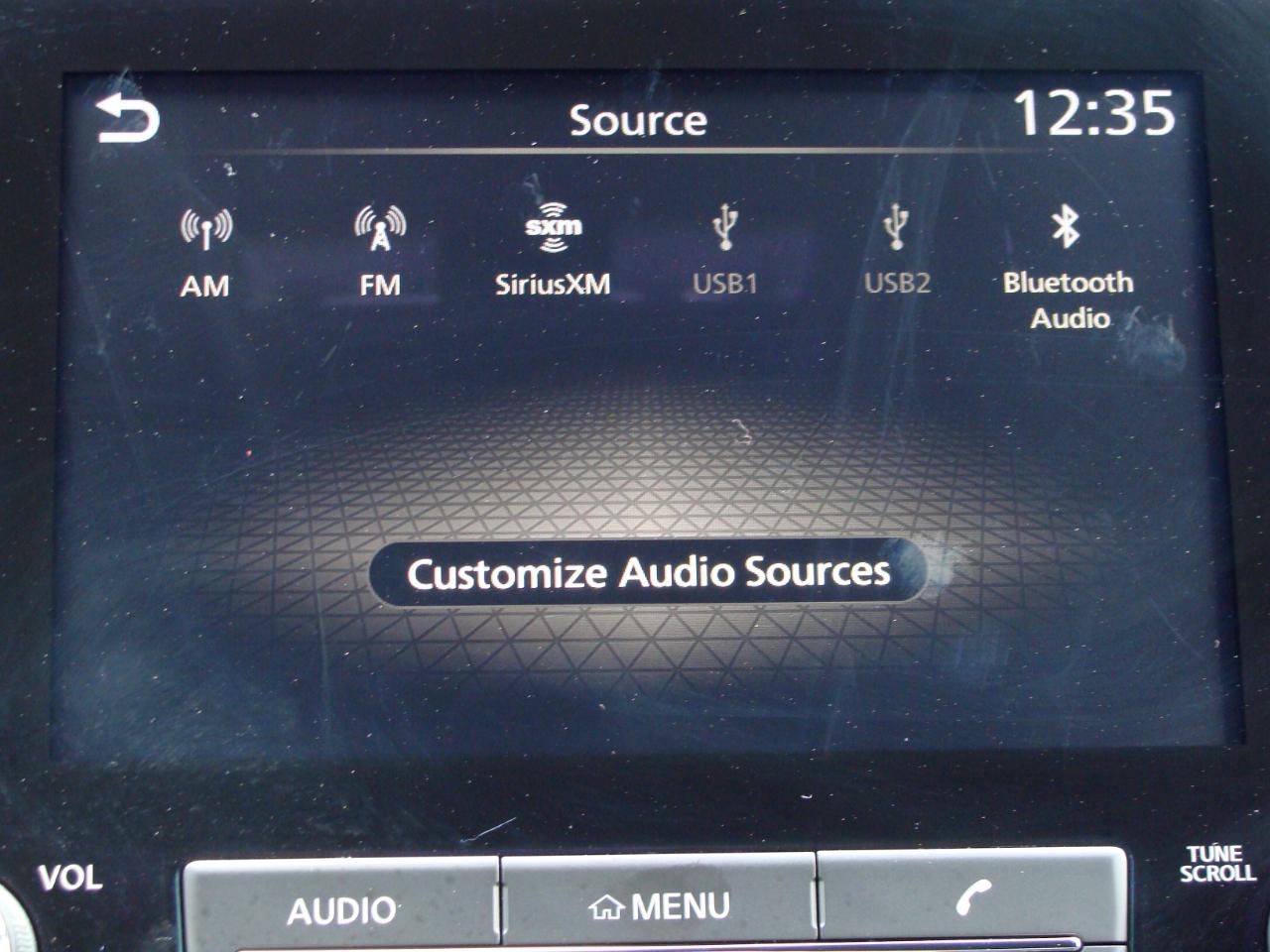 Used 2024 Nissan Titan SV w/ SV Convenience Package AWD/4WD image 17