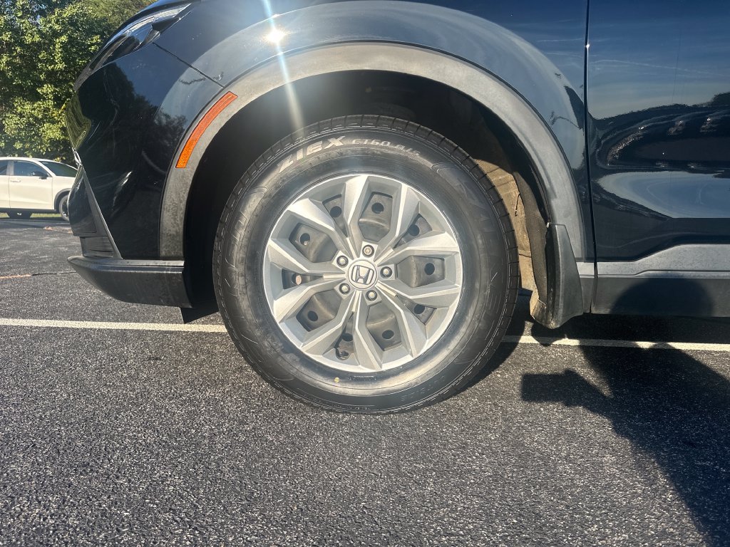 Used 2024 Honda CR-V LX image 27