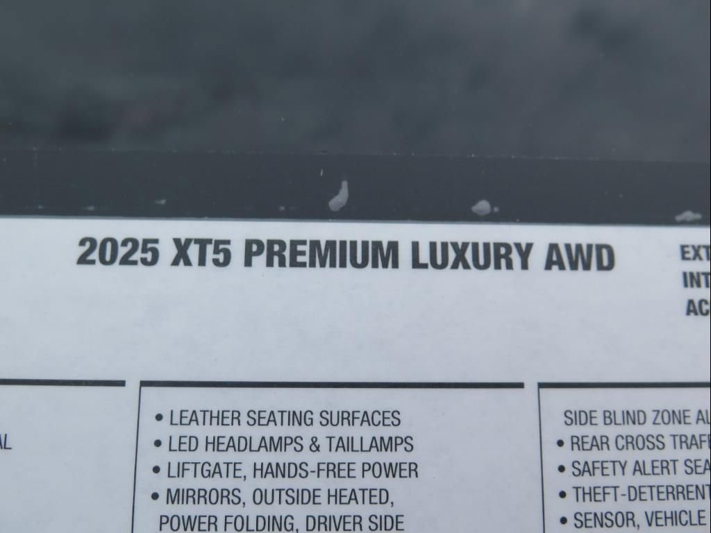 New 2025 Cadillac XT5 Premium Luxury w/ Technology Package image 9