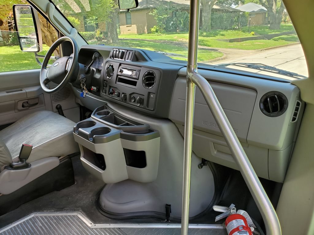 Used 2016 Ford E-350 and Econoline 350 Super Duty w/ Shuttle Bus Prep Package RWD image 19