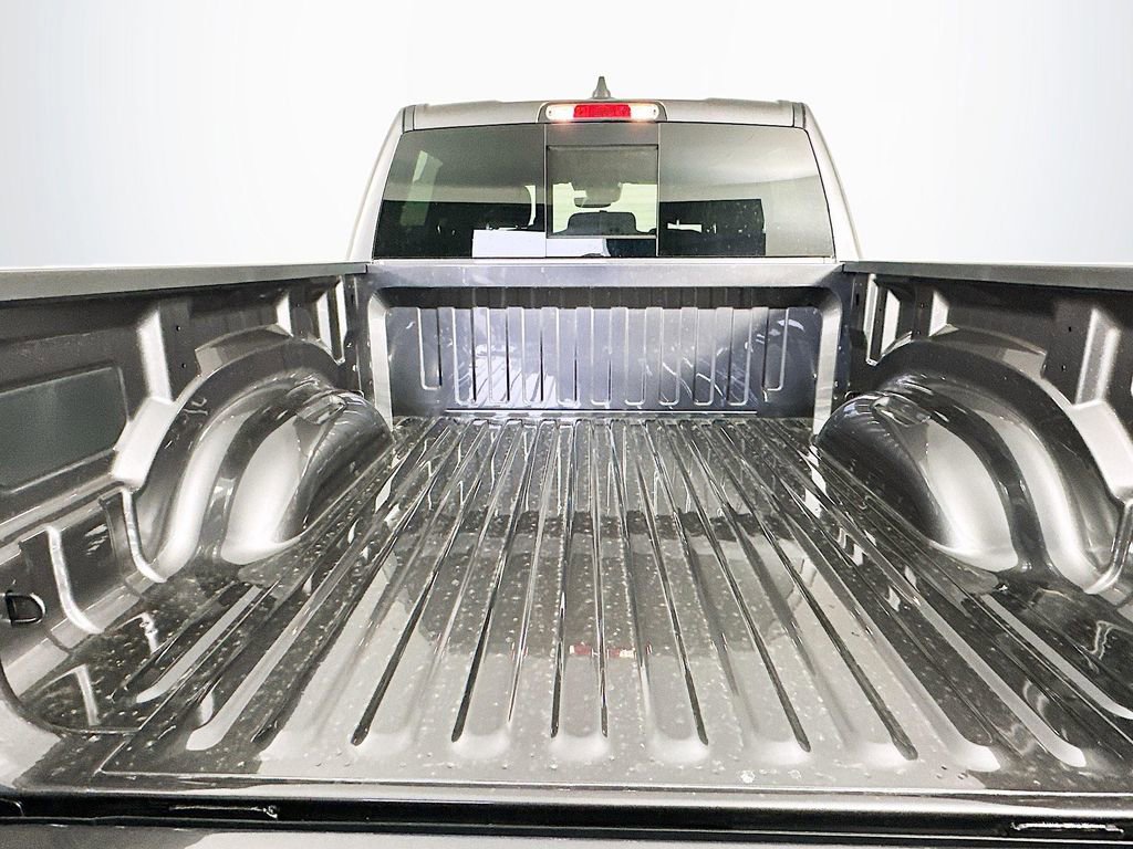 New 2026 RAM 1500 Big Horn w/ Night Edition image 32